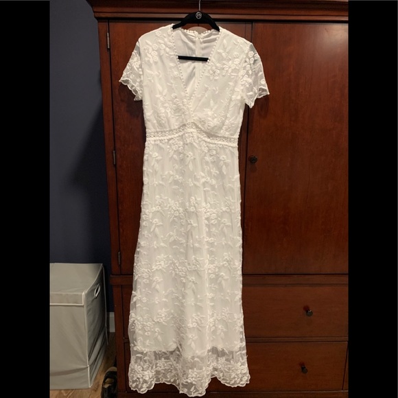 Dresses & Skirts - Boho wedding dress. Beautiful, new never worn